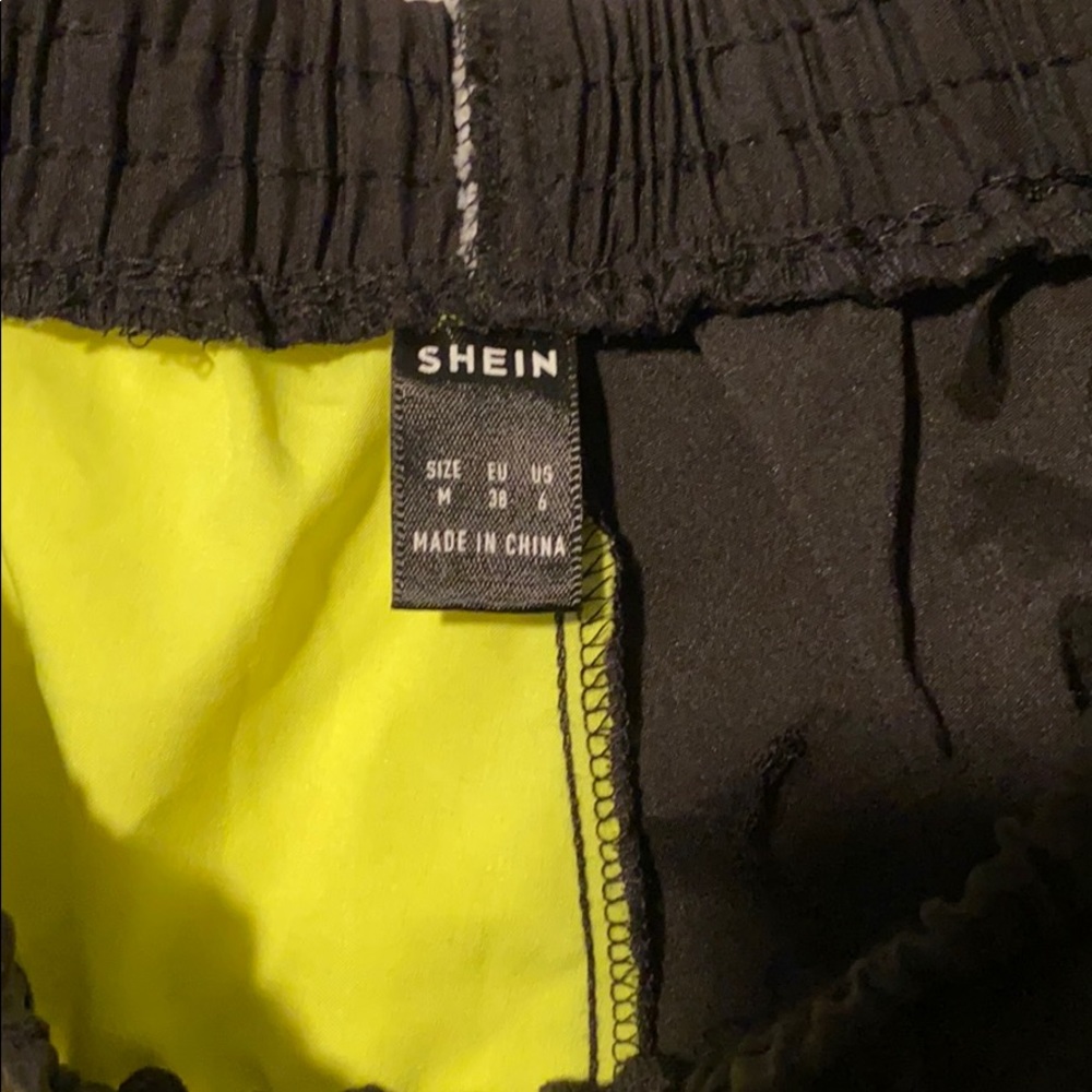 never worn ! - Picture 2 of 2